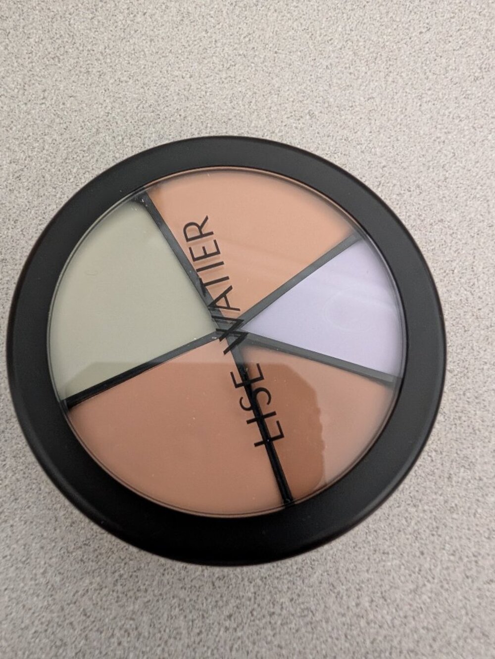 Lise Watier new portfolio professional corrector